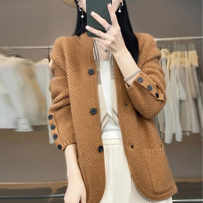 Женская свободная трикотажная куртка в стиле ретро на весну и осень