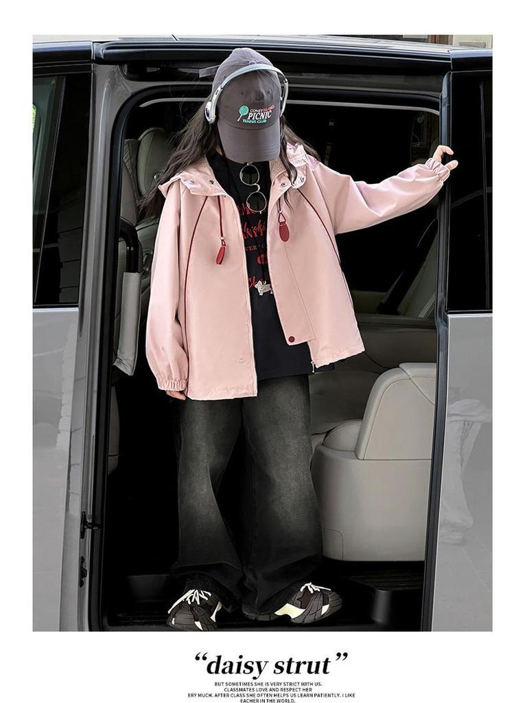 Трендовая ветровка для девочек 2025 - Стильная осенне-зимняя верхняя одежда для учениц средней школы