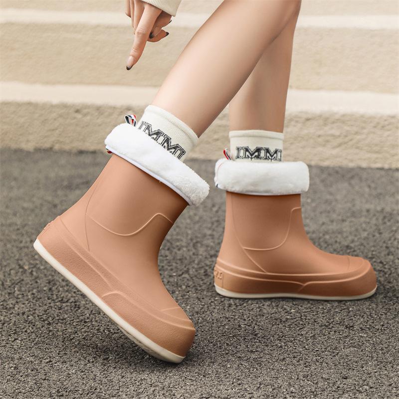 Модные дождевые сапоги для женщин в корейском стиле, уличная водонепроницаемая обувь, нескользящие резиновые кухонные сапоги, водонепроницаемая обувь для кемпинга для женщин