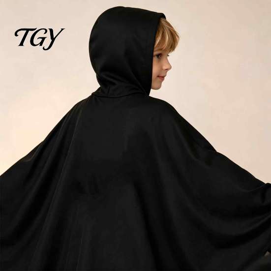 Spooky Cosplay Cloak for Boys Girls Hooded Ghost Costume, White/Black Cape Costume Kids Adults, Cute Face Party Dress Halloween Outfit with Wave Edge