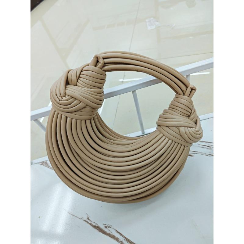 Hand Woven Knotted Noodles with Long Shoulder Straps Hand-wrapped Bag Light and Small