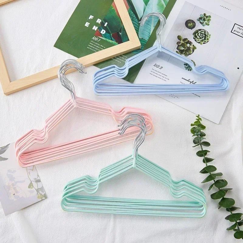 New household bold children's anti slip clothes hanger with seamless hook, anti shoulder corner, anti slip bold clothes hanger