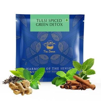 TEA SENSE Tulsi Spiced Green Detox | 15 чайных пакетиков-пирамидок в герметичных пакетиках | Смесь зеленого чая, тулси и индийских трав | Заварено несколько раз