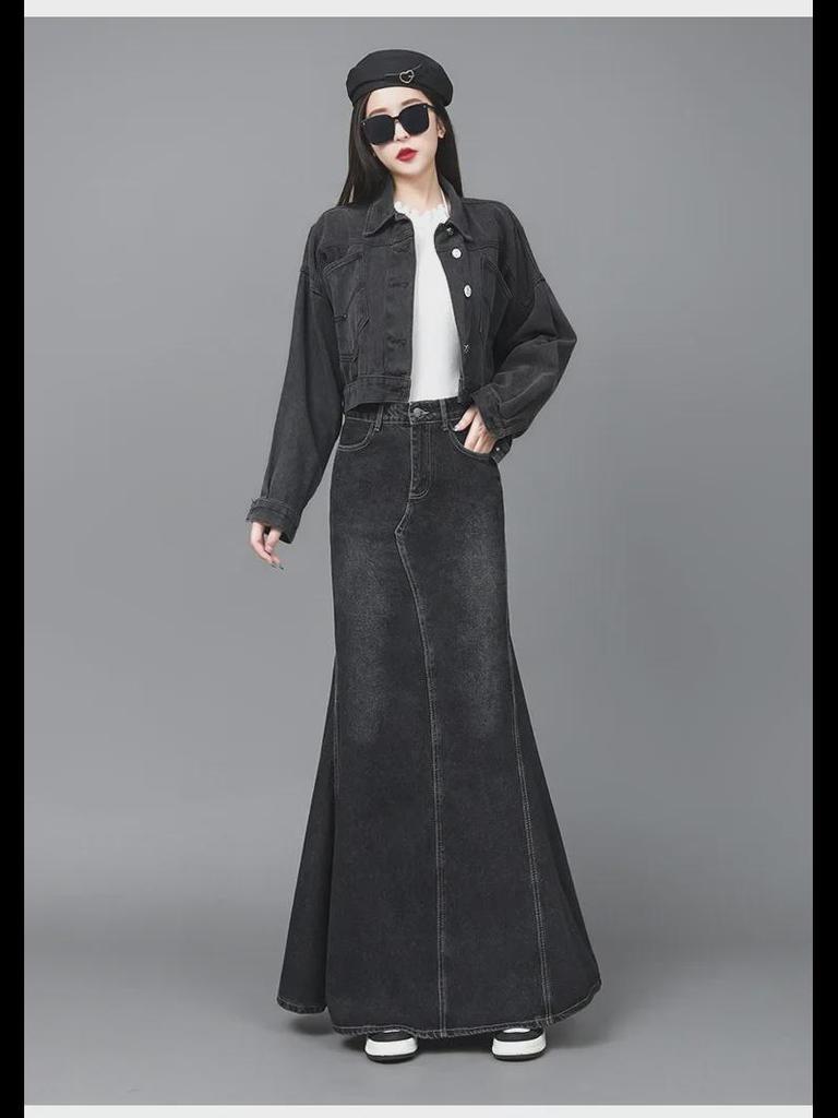 2023 Retro High-Waisted Fishtail Denim Skirt - Women's Slim Fit Long Hip Skirt for Autumn and Winter