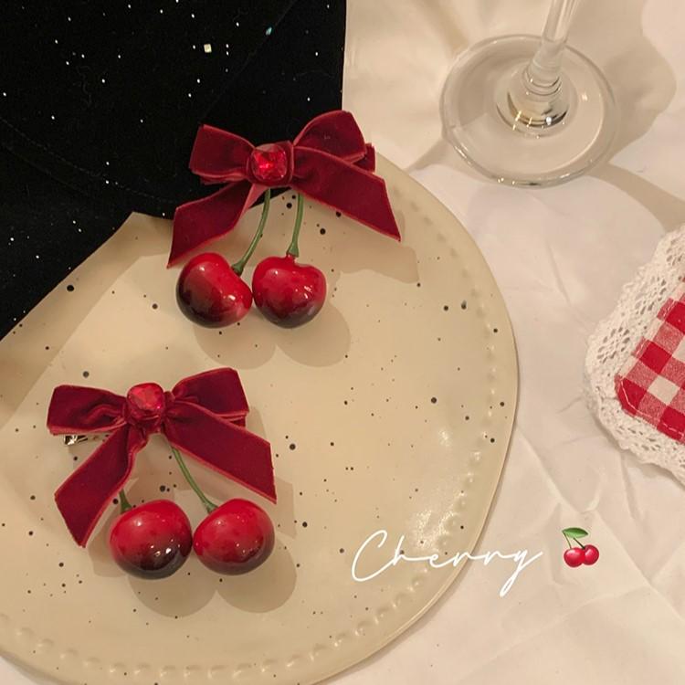 Женская красная заколка-вишенка с бантом, боковой зажим – Элегантный аксессуар для волос