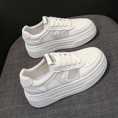 Кожаные сетчатые дышащие белые туфли на платформе женские летние новые тонкие кроссовки увеличивающие рост повседневные кроссовки