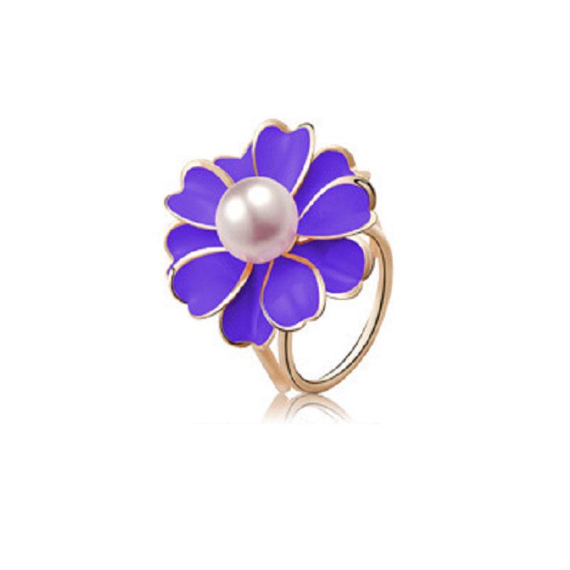 Корейская мультяшная жемчужина брошь: Булавка для шарфа с тремя кольцами «Камелия» и кристальными бриллиантами