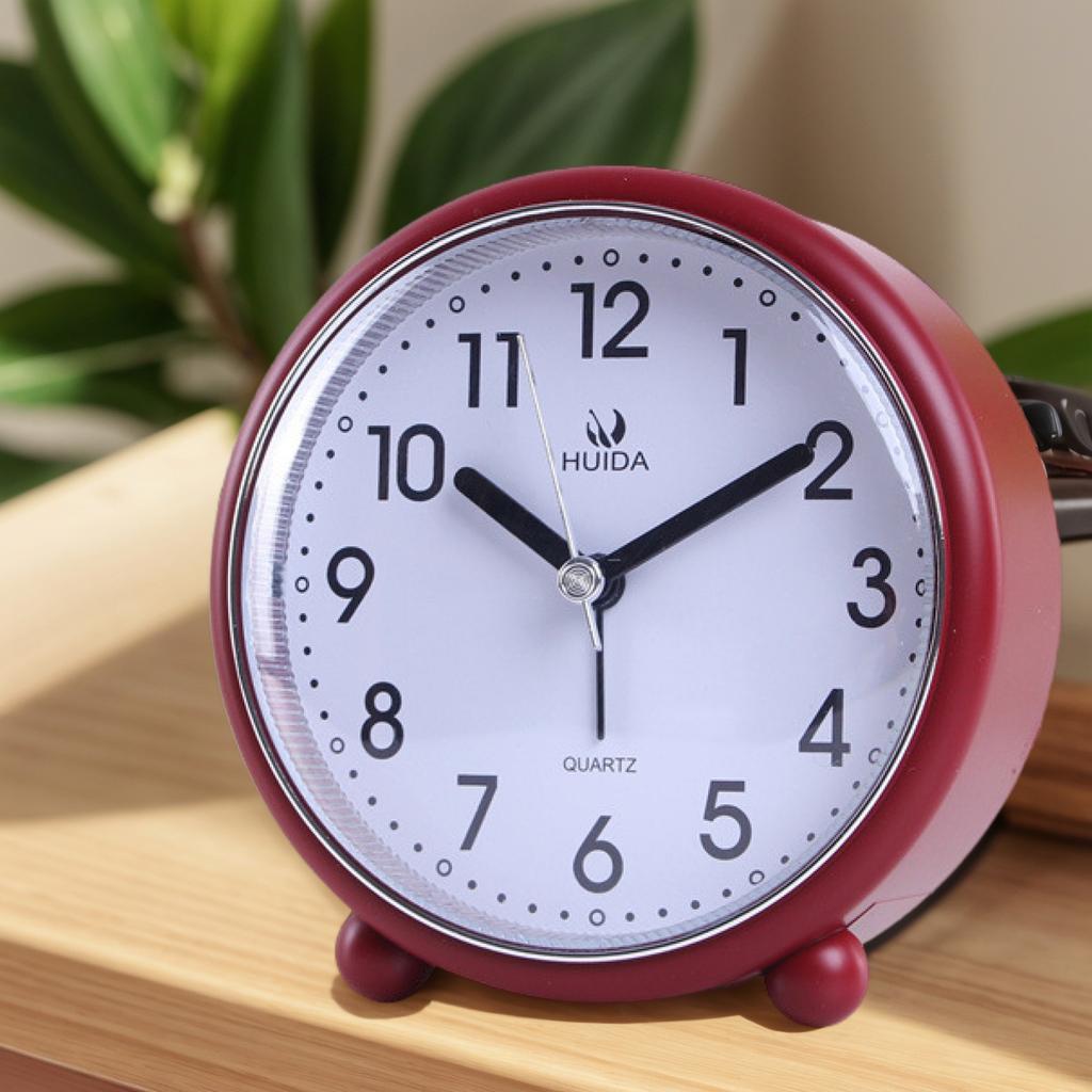 Классический аналоговый будильник 4 дюйма, бесшумный, не тикающий, с ночником, на батарейках, в старомодном стиле для прикроватной тумбочки