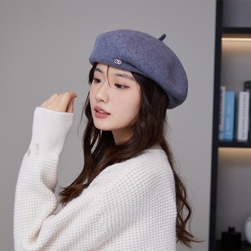 Y2K FashionBeret для женщин, кепка художника карамельного цвета с кожаным значком и атласной подкладкой, ручная стирка/химчистка, универсальный вариант для осени и зимы