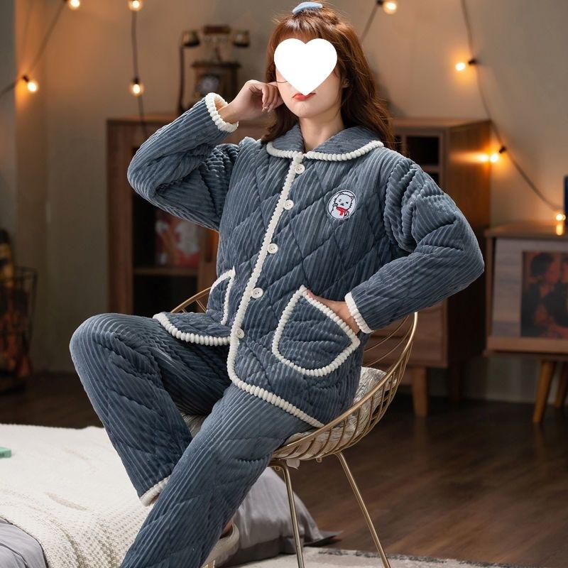 Пижама женская трехслойная утолщенная и милая зимняя можно носить больших размеров теплая стеганая домашняя одежда