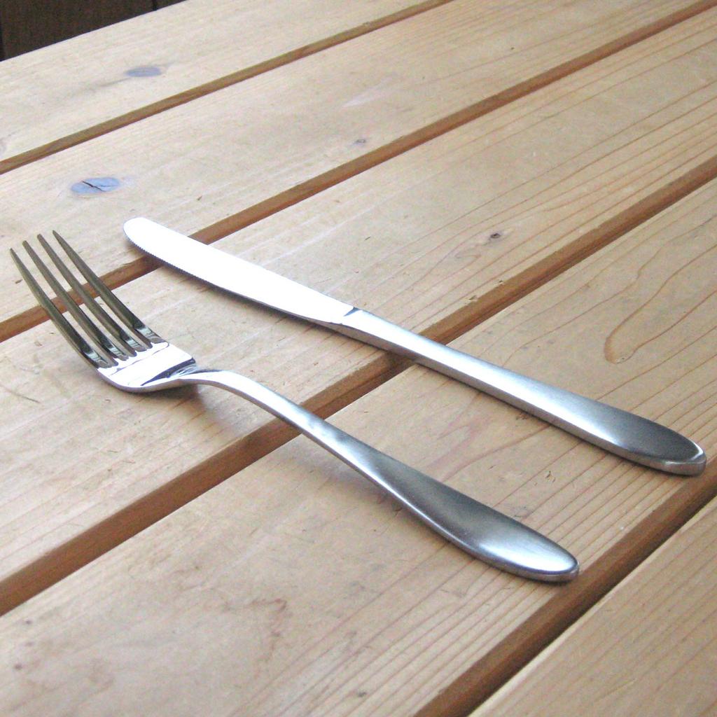 Nagao Steak Knife and Steak Fork Stainless Made in Japan Tsubame-Sanjo Set, 18-0 Steel,