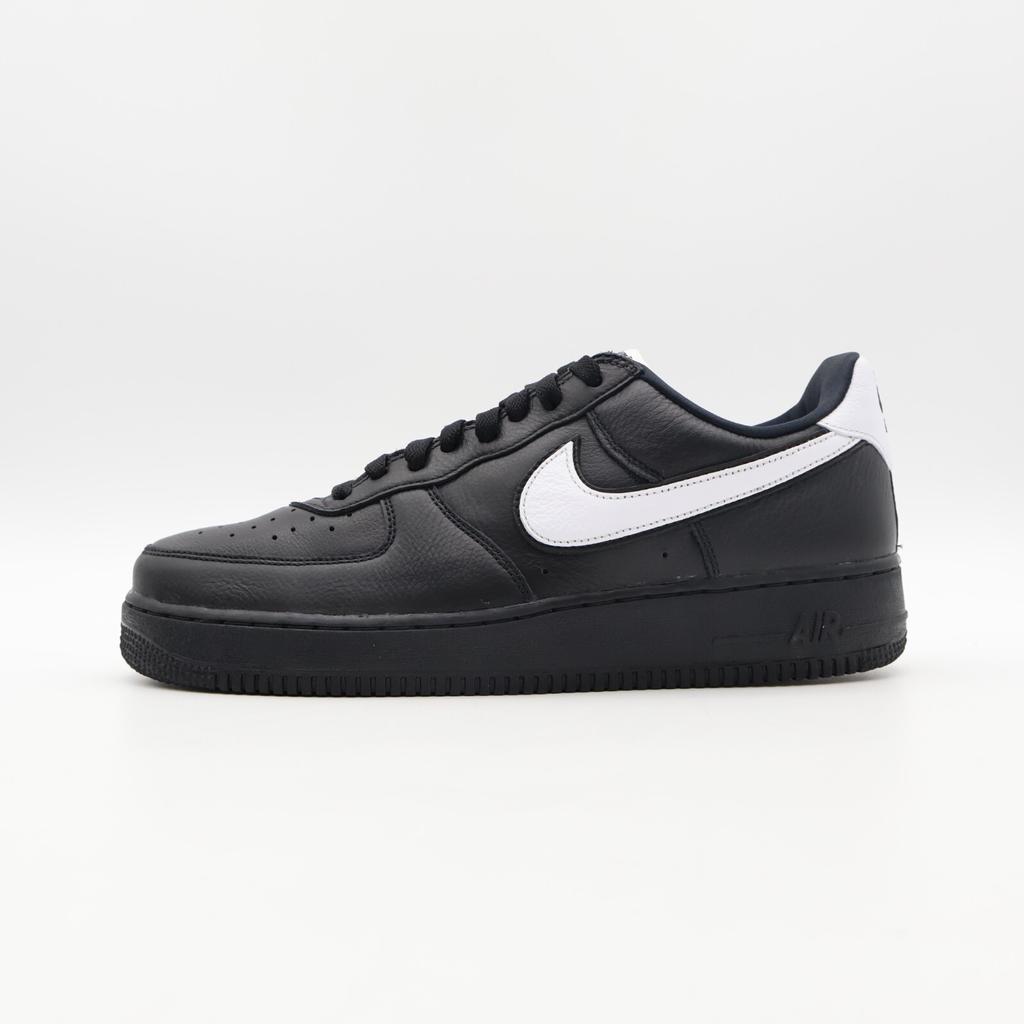 CQ0492-001 Nike Air Force 1 Low Retro QS Черно-белые (Мужской)