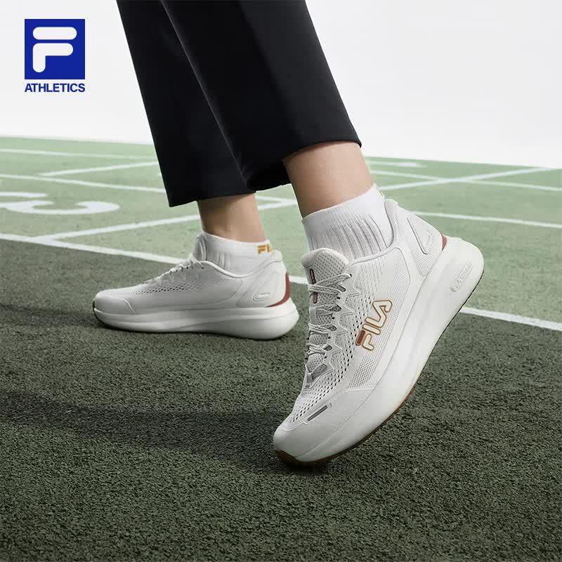 FILA Women's Soft Cloud 4 Running Shoes