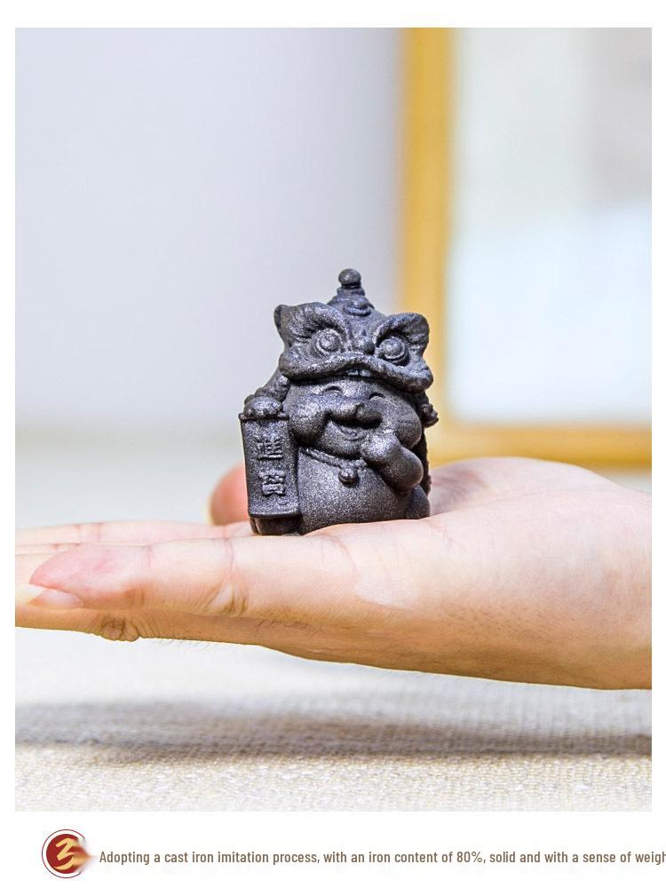 Пробуждающийся Лев Денежный Кот Орнамент - Китайский Национальный Тренд Домашний Декор, Высококачественное Ручное Изделие для Рабочего Стола Гостиной.