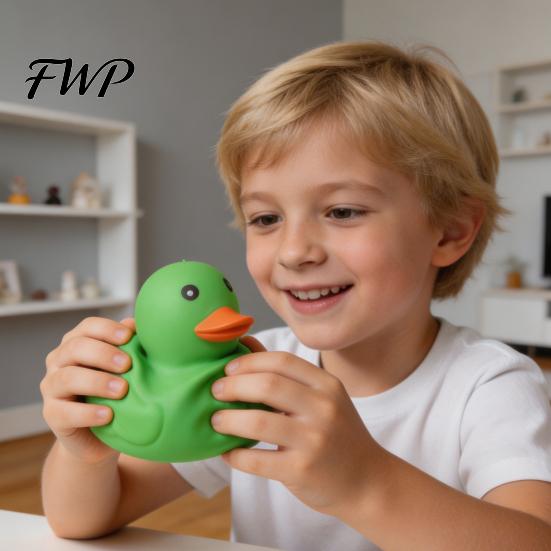 Pocket-sized Stress Ball Large Duck Reliever Slow Rise Soft TPR Squeeze Handheld Toy for Adults Kids Anxiety Relief Sensory Figurine Tear-resistant