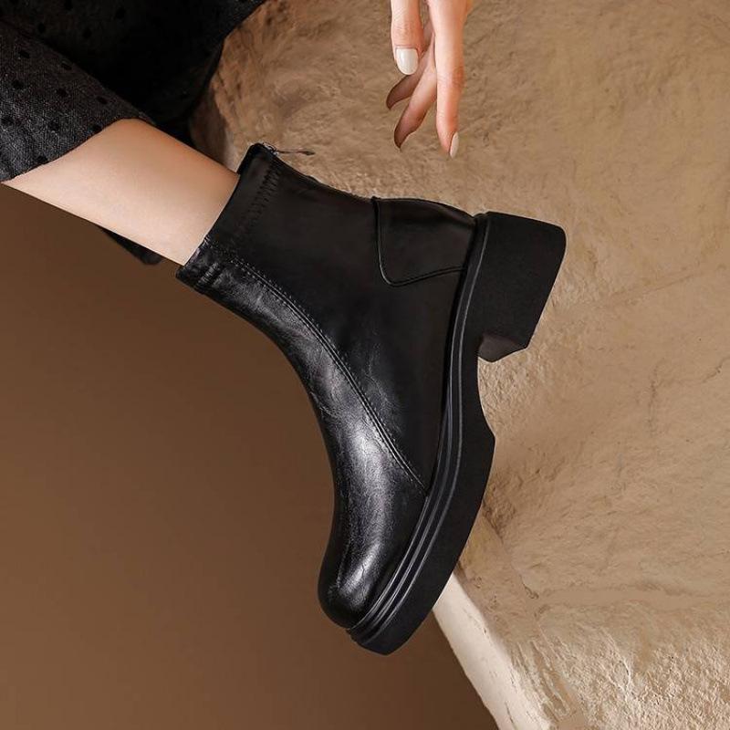 Korean Version of the New Round Head Medium Heel Thick Sole Large Size Medium Boots Women's Solid Color Non-slip Square Heel Zipper Autumn and Wint