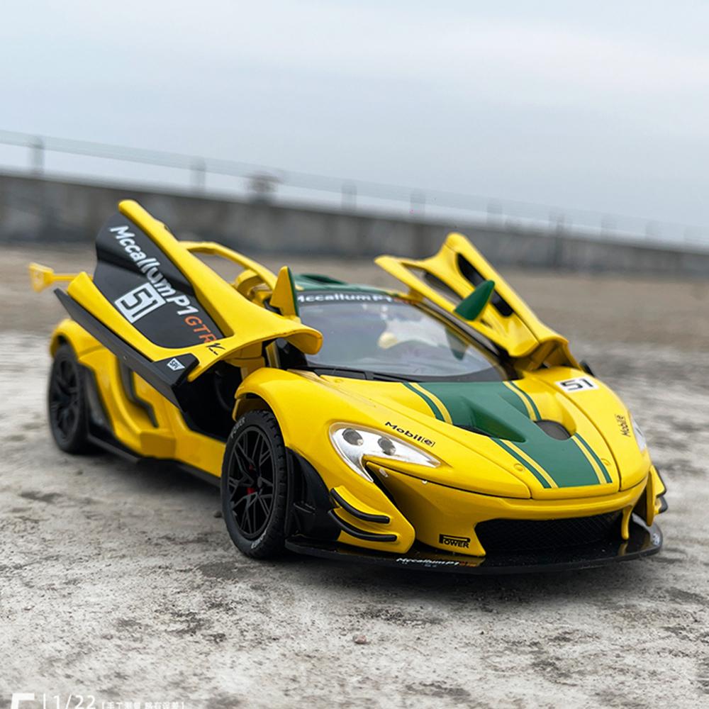 1:22 P1 GTR Модель Игрушка Литье под давлением Сплав Машинки Двери Открываются Рулевое Управление Передним Колесом Звук Свет Оттянуть Назад Спортивная Машина Подарок Ребенку на День Рождения
