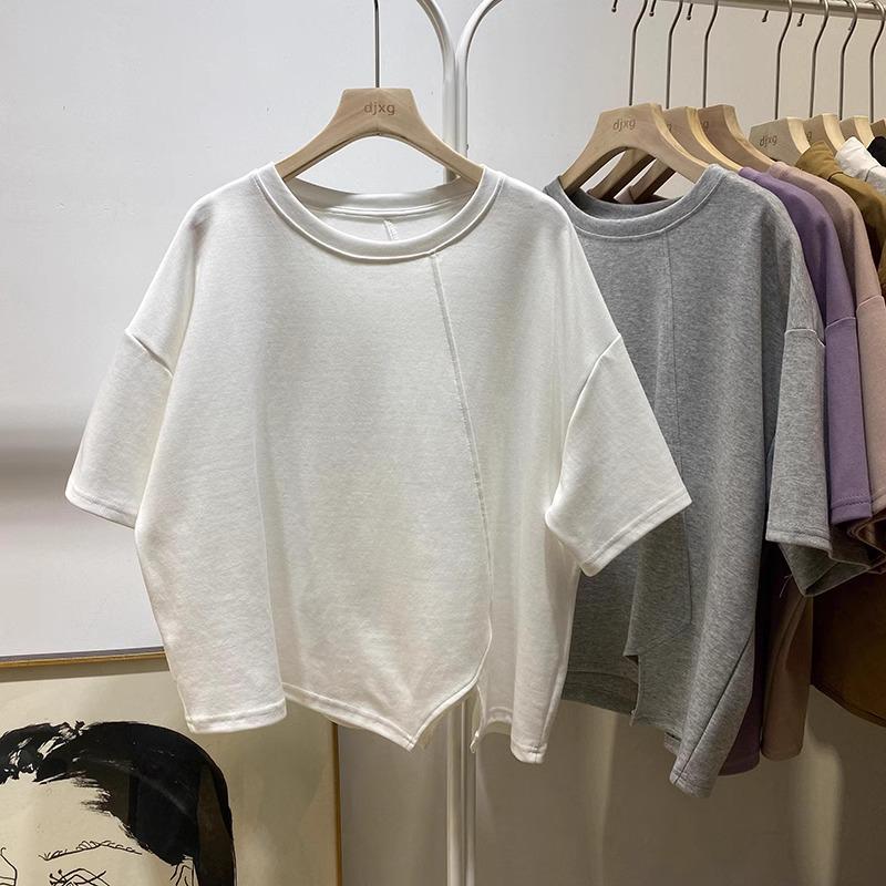Женская футболка свободного кроя с круглым вырезом и нерегулярным разрезом - корейский летний стиль 2024 года