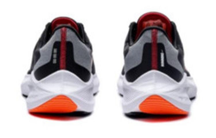 Nike Air Zoom Winflo 7 Черный Total Orange CJ0291-011