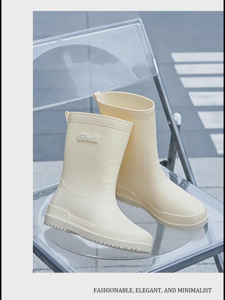 Women's Mid-Tube Lightweight Waterproof Rain Boots - European & American Fashion