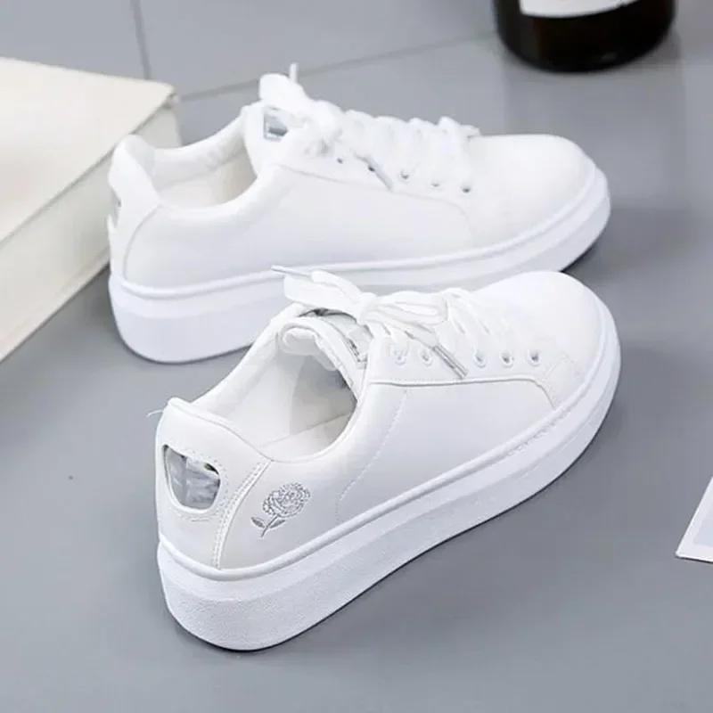 2025 Women's Vulcanize Shoes White Shoe Women Running Spring Autumn Fashion Breathable Lace-Up Casual Sneakers Zapatos De Mujer