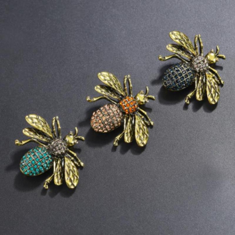 Vintage Exquisite Insect Bee Rhinestone Brooches For Women Clothing Coat Jewelry Accessries Gifts