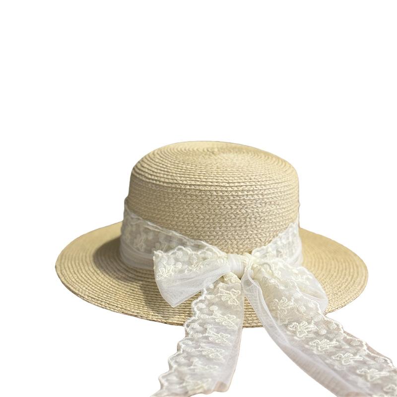 Spring and summer French elegant lace straw hat for women, seaside bowknot straw hat, vacation style sun protection hat, trendy