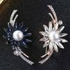 Pin Ornamental Universal Lightweight Durable Floral Brooch Pin for Anniversary