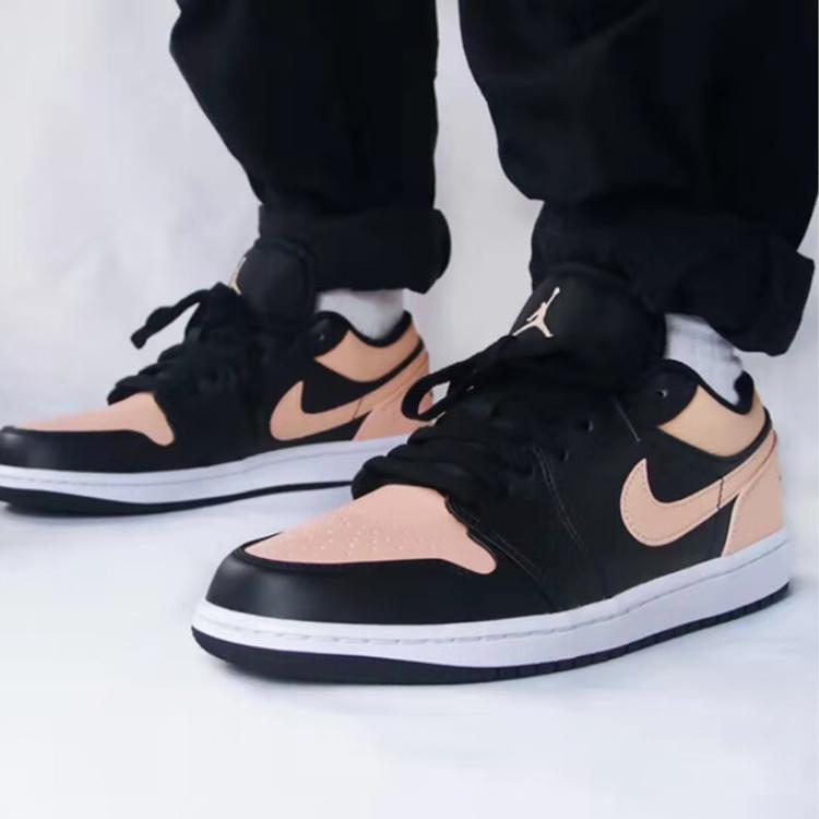 Air Jordan 1 Low GS Crimson Tint Kids Sneakers Pink Black Hyper-Pink 553560-034
