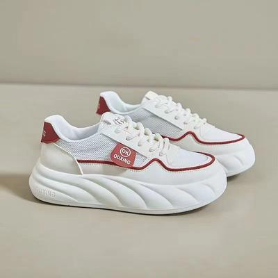 Дышащие белые туфли женские летние 2024 новые сетчатые удобные универсальные повседневные спортивные туфли туфли на мягкой подошве