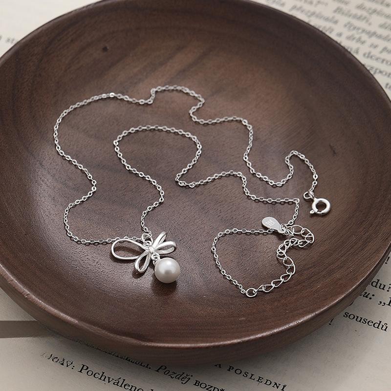 Ожерелье-бант для женщин, легкая роскошная цепочка на шею Niche, усовершенствованный дизайн, умная цепочка на ключицу