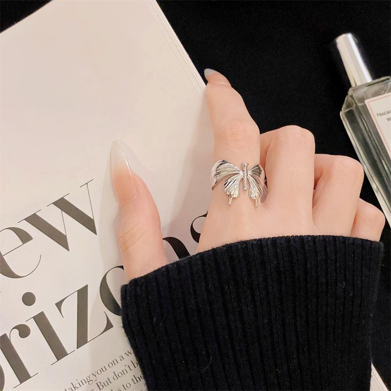 Elegant Three-Dimensional Butterfly Exquisite Open Ring Fashionable Personality Niche Design Light Luxury Retro Ring Woman