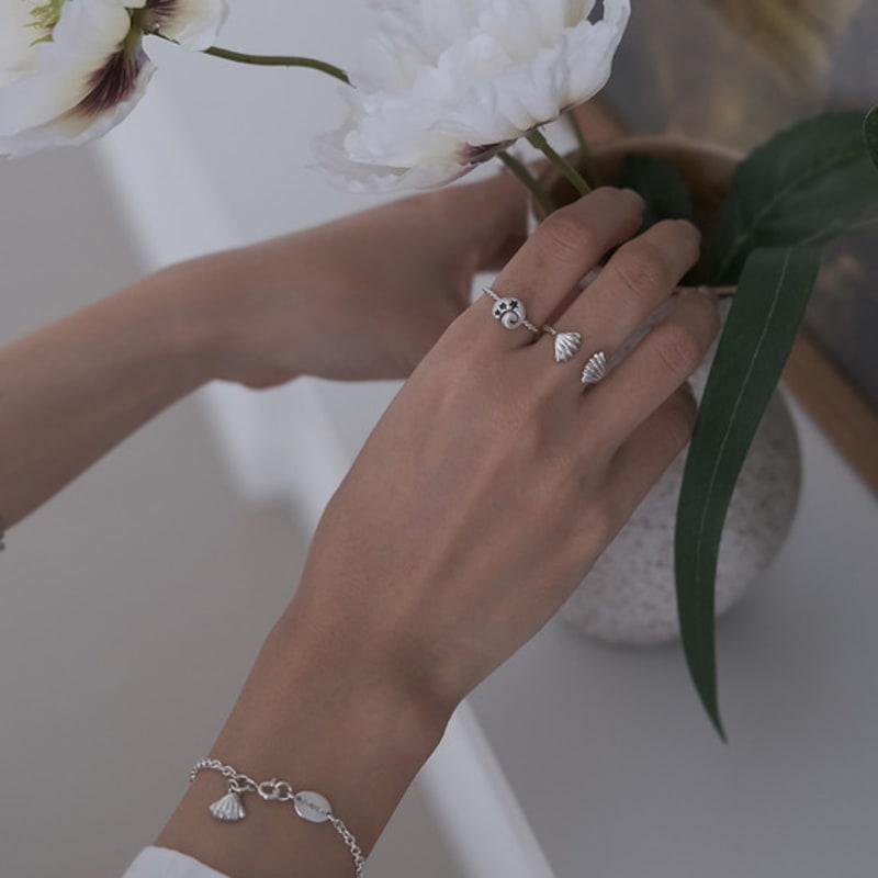 reinheart Shell bracelet