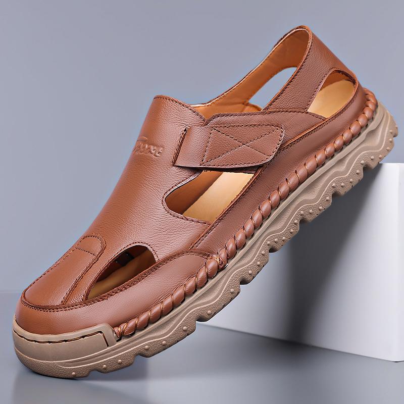 Fashion 2025 Men's Leather Sandals Breathable Soft Sole Flats Comfortable Outdoor Walking Shoes Men Summer Casual Slip-on Beach Loafers