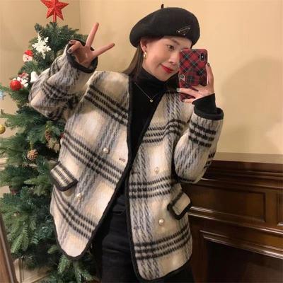 Элегантное свободное пальто французского размера больших размеров для женщин, осень-зима 2024 г., новое милое красное шерстяное пальто, клетчатая повседневная куртка на пуговицах для улицы