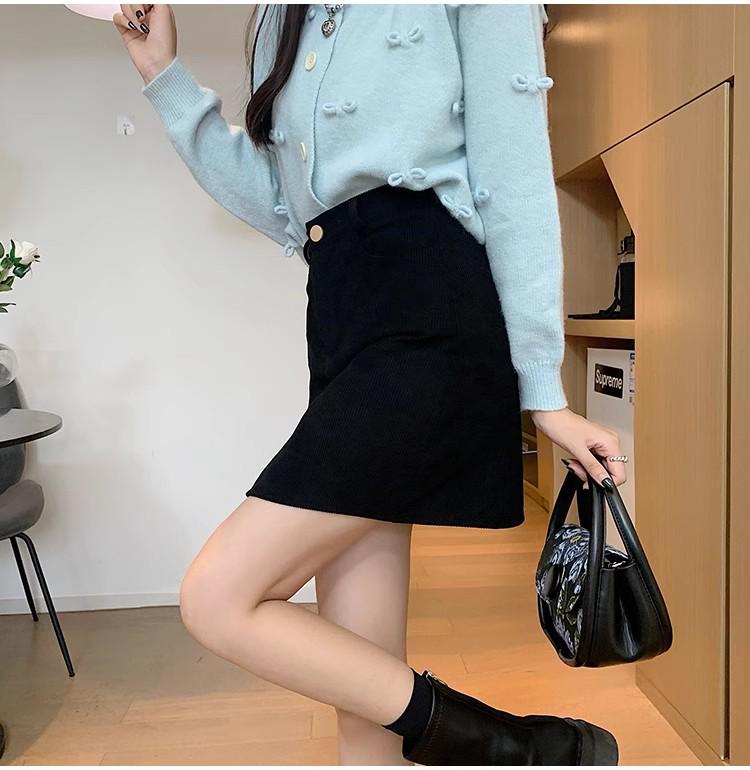 Women's 2024 Corduroy Black High-Waisted Midi Skirt - Autumn/Winter Slimming A-Line Petite Fashion, Hip-Hugging Mini Skirt