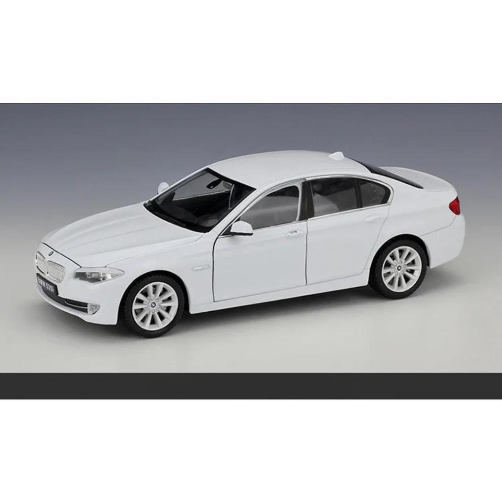 Welly 1/24 BMW 5 серии 535i Литой Модель Автомобиля Металлическая Литая Игрушечные Транспортные Средства Модель Автомобиля Высокая Симуляция Коллекция Детская Игрушка Подарки