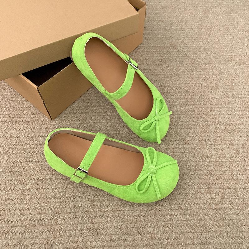 Мода Интернет знаменитости французский маленький ароматный стиль плоский подошва одинарные туфли женские 2025 новая весенняя универсальная юбка туфли Мэри Джейн