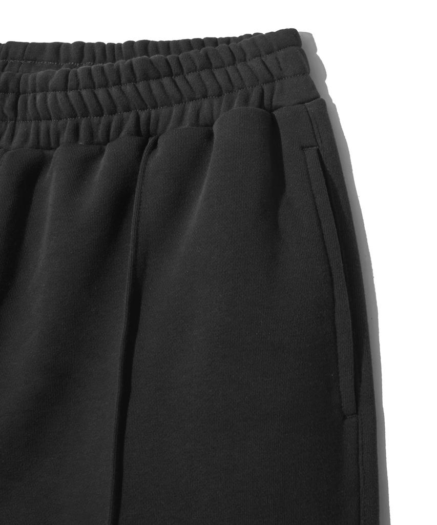 FILLUMINATE Pintuck Training Sweat Shorts - Black