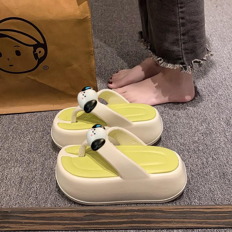 Модные летние тапочки из ЭВА на толстой подошве, женские домашние тапочки на платформе, верхняя одежда для женщин, легкие нескользящие милые шлепанцы с героями мультфильмов
