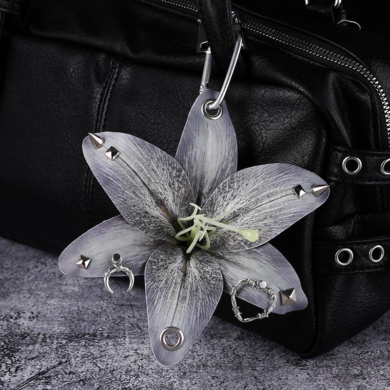 Creative Lily Simulation Flower Keychain Pendant Backpack Decoration Accessories Gifts