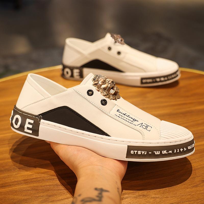 Совершенно новая весенняя обувь для мужчин Кожаная повседневная обувь Тренд Плоская обувь для скейтборда Молодежная уличная Роскошные лоферы слипоны