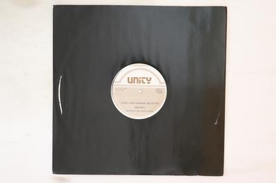 12-дюймовая пластинка FRIGHTY / CHARJAN, FRIGHTY - Every Thing Reminds Me Of You / God FEA018 UNITY SOUNDS UK Регги, Ска и Даб Б/У