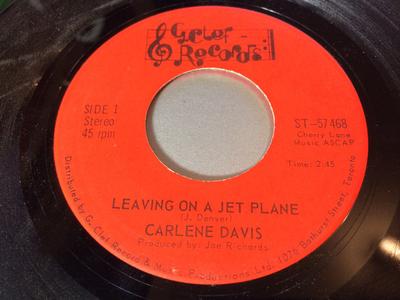 7-дюймовая пластинка CARLENE DAVIS Leaving On A Jet Plane Will You S ST57468 G Clef 1974 Канада Регги Ска Даб Б/у