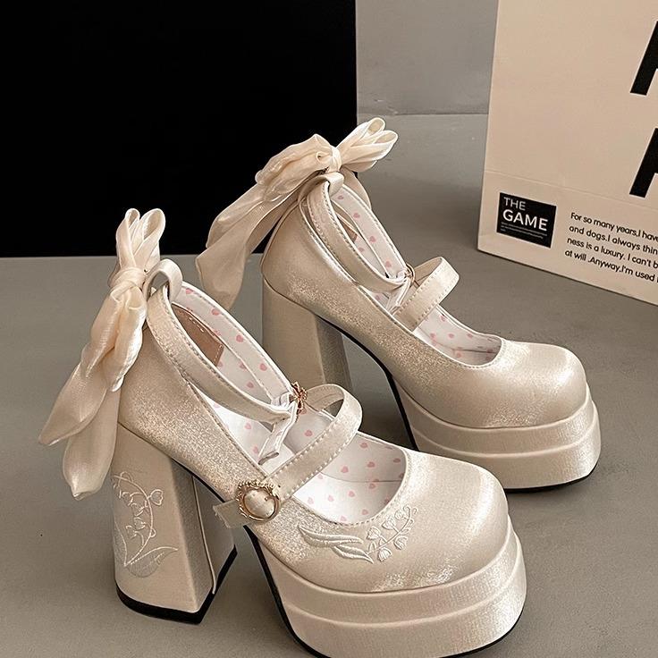 Белые французские туфли на толстом каблуке с ароматом, женские туфли на высоком каблуке 2025 года, новые осенние туфли в стиле ретро с бантом, маленькие кожаные туфли Мэри Джейн