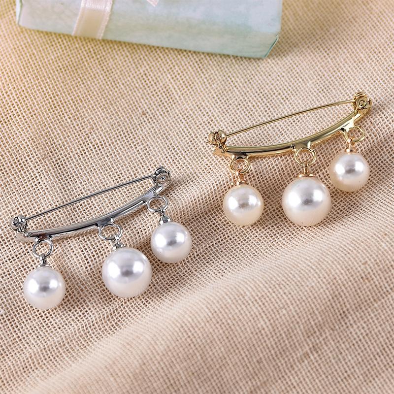 Pearl Fixed Strap Charm Safety Pin Brooch Sweater Cardigan Clip Chain Brooches