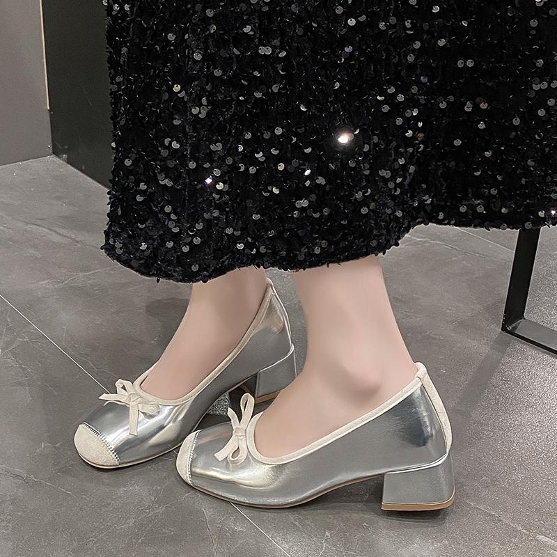 Модные элегантные серебристые кожаные туфли-бабочки на среднем толстом каблуке для женщин, темпераментные туфли-лодочки с квадратным носком Mary Jane