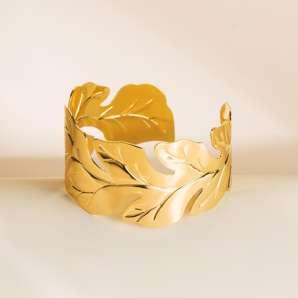 Fashion Personalized Leaf Open Bracelet For Women Ladies