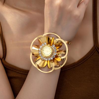 Модные браслеты из бисера для женщин. Ювелирные изделия