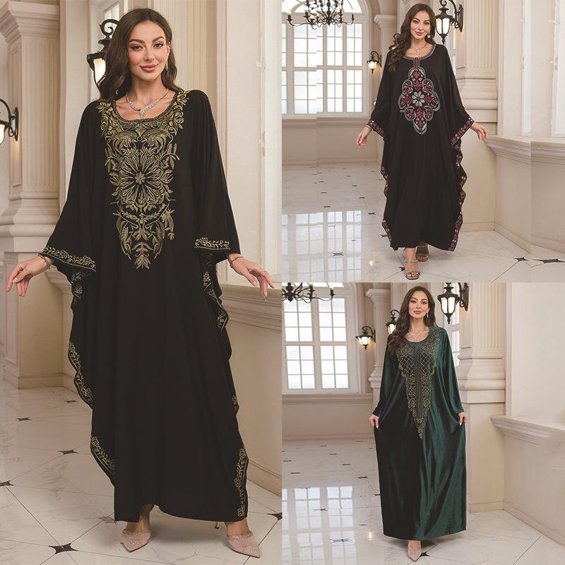 2025 European & American Cotton Embroidered Beach Cover-up Robe Style Dress